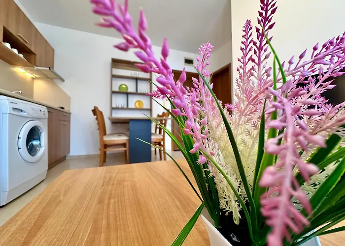 Aparthotel Efir 2 - Menada