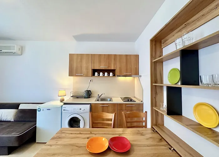 Efir 2 - Menada Aparthotel